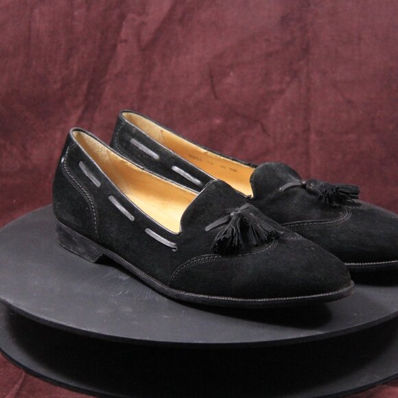 Cole Hahn Italian Suede Loafer/Pumps. - Picture 1 of 7